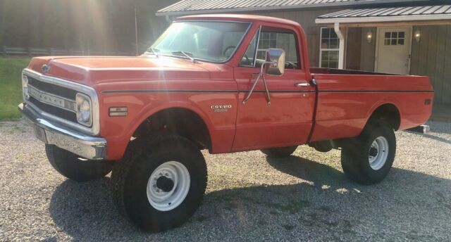 1969 Chevrolet C/K Pickup 2500 CST 20