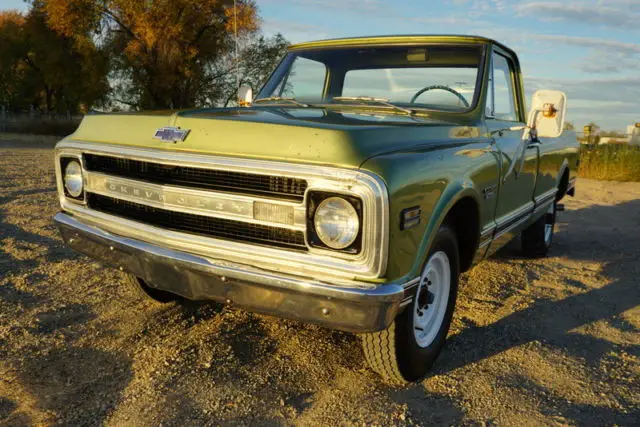 1969 Chevrolet C/K Pickup 2500 CST 20