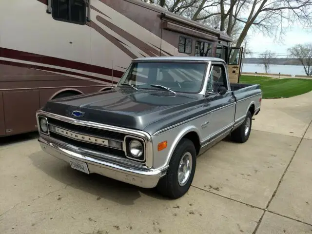 1969 Chevrolet C-10 custom