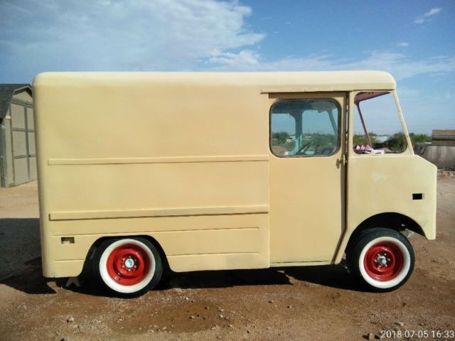 1969 Chevrolet P10 GMC 1500 value van