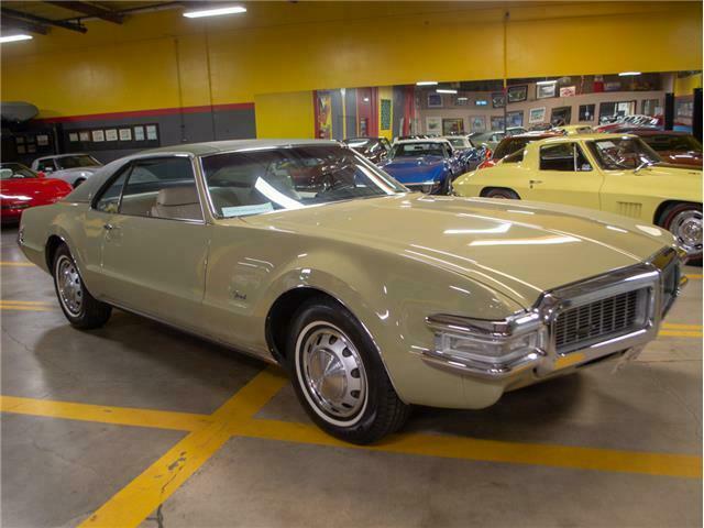 1969 Oldsmobile Toronado Coupe