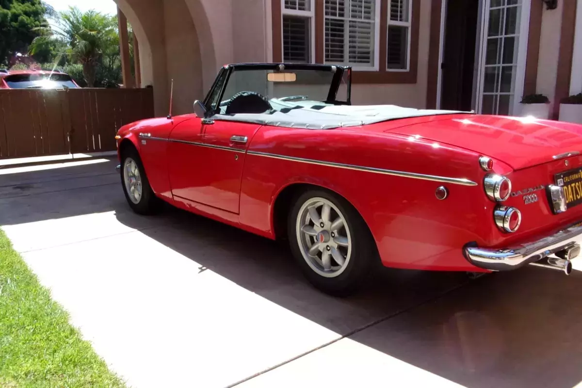 1969 Datsun Roadster Roadster