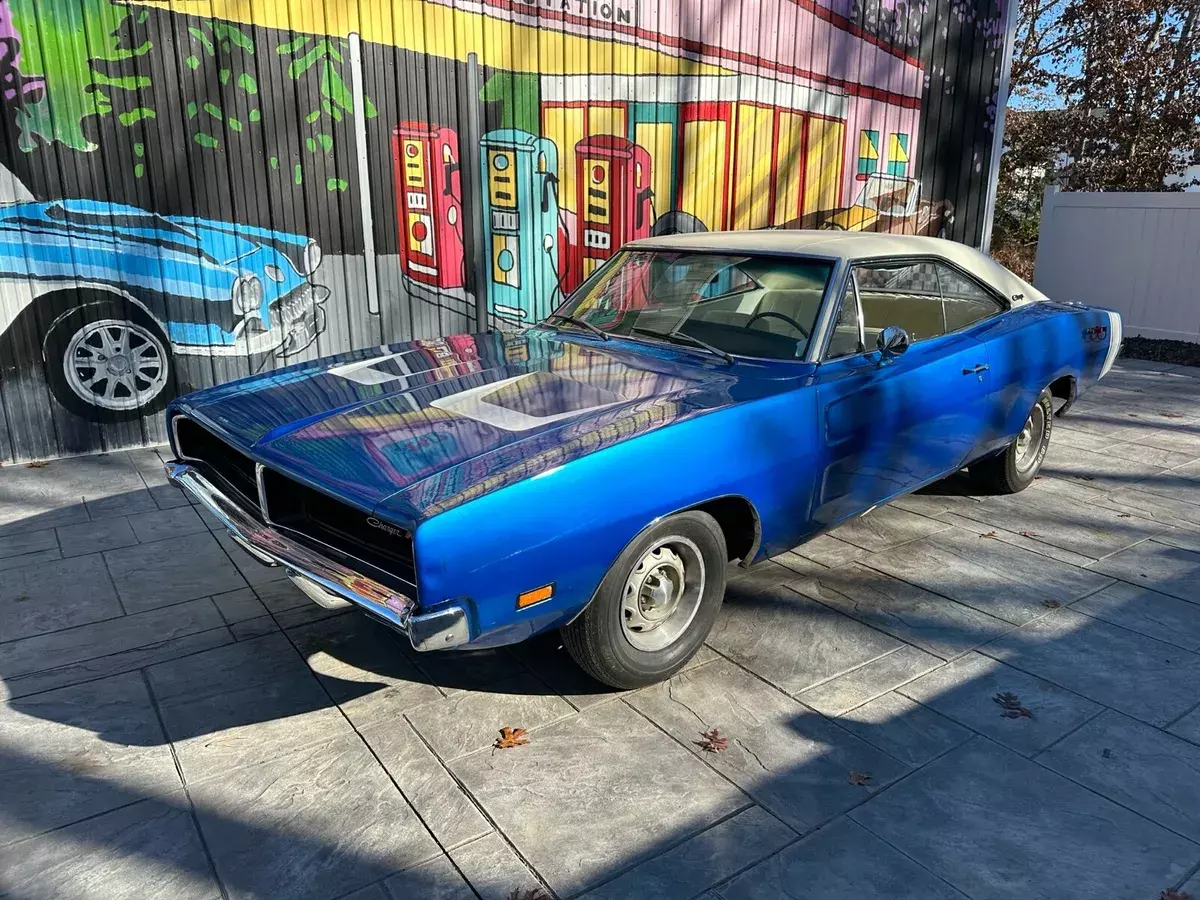 1969 Dodge Charger 440 4 speed