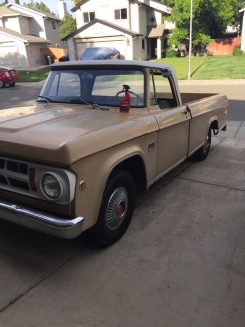 1969 Dodge D-100 truck Chrome