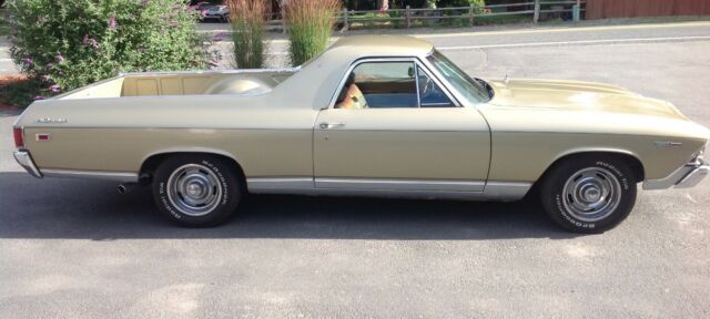 1969 Chevrolet El Camino silver