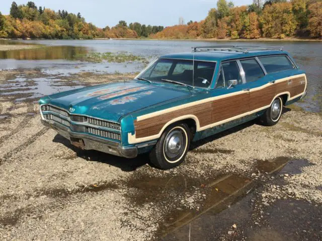 1969 Ford Country Squire