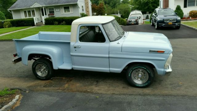 1969 Ford F-100 BASE