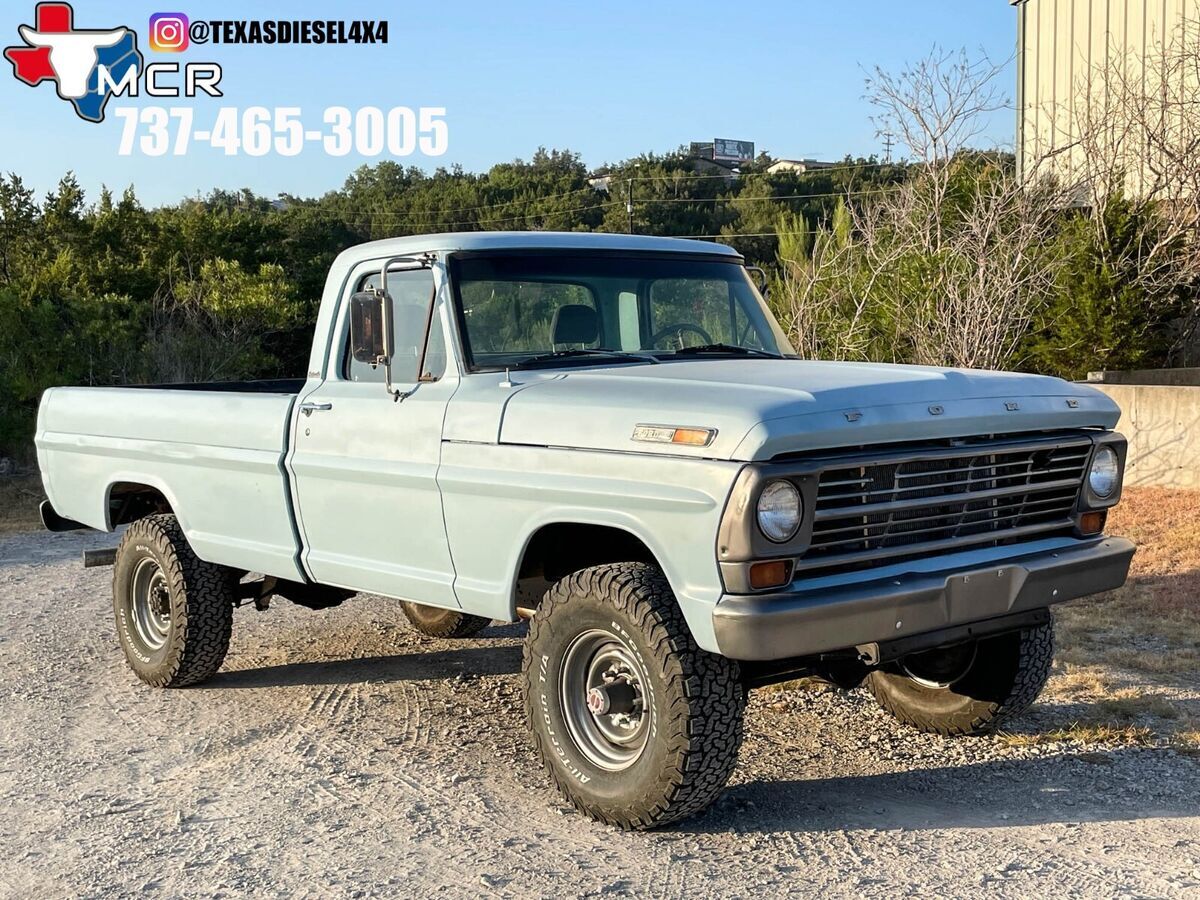 1969 Ford F-250 4x4 - Highboy - Big Block V8 - Custom Cab