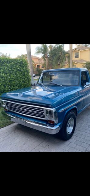 1969 Ford F100