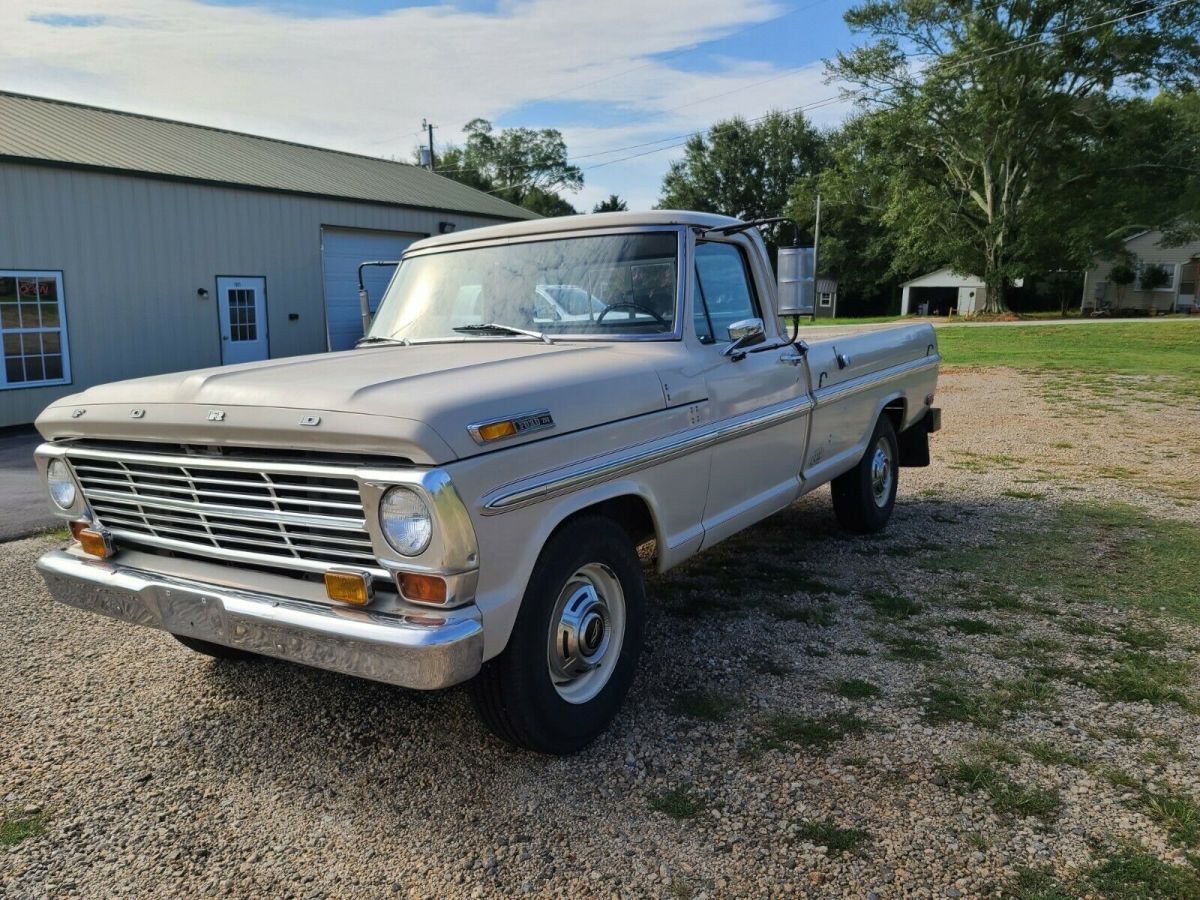 1969 Ford F-250 Custom Cab