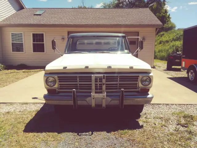 1969 Ford F-250 Custom Cab, Camper Special