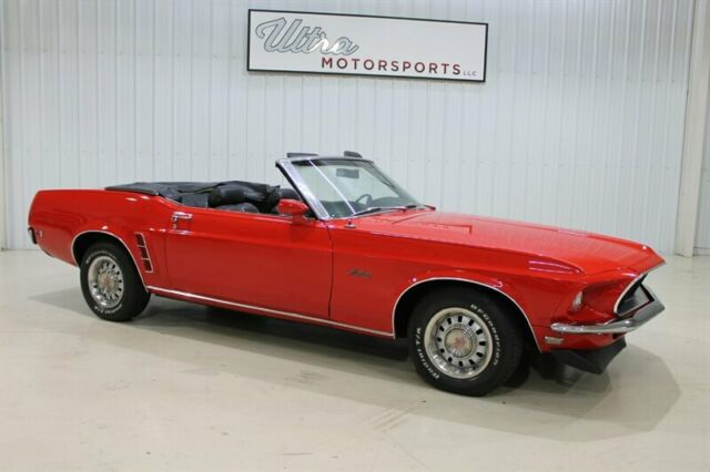 1969 Ford Mustang --