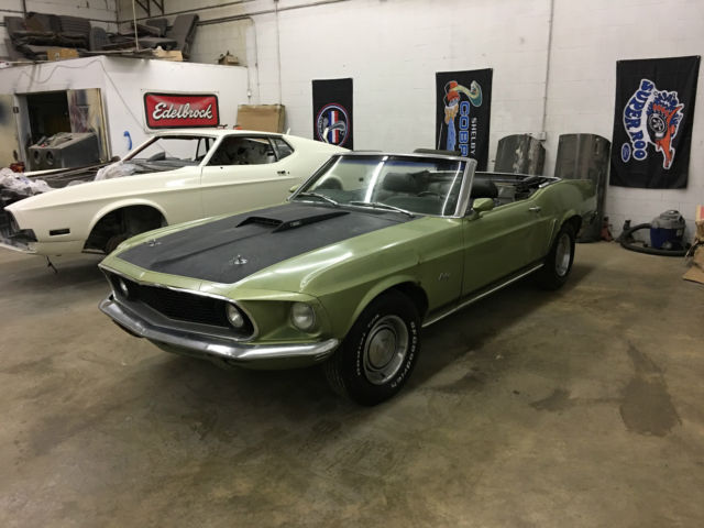 1969 Ford Mustang 351 4 speed Convertible -- Hello Beautiful !!