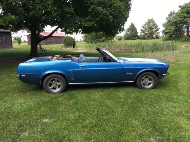 1969 Ford Mustang convertible