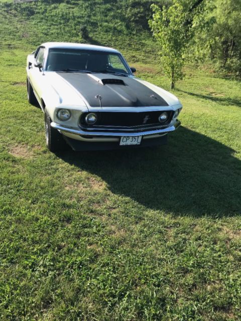 1969 Ford Mustang Mach 1 GT