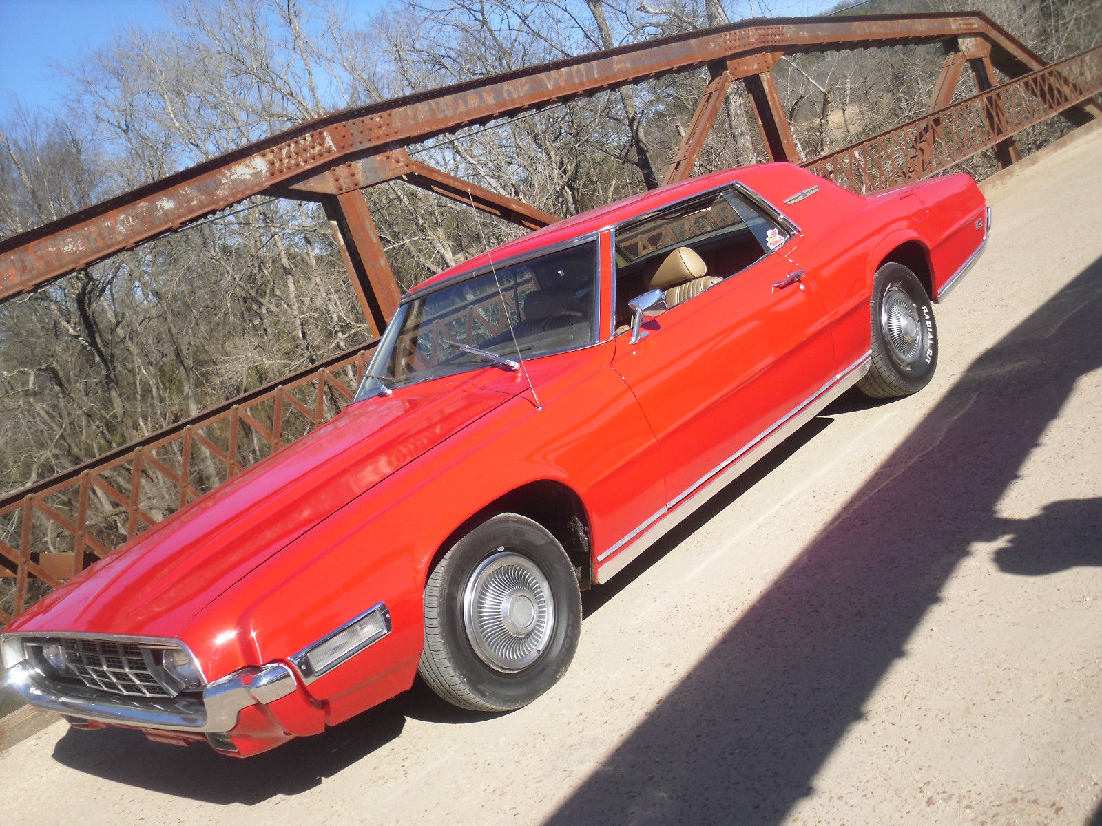 1969 Ford Thunderbird