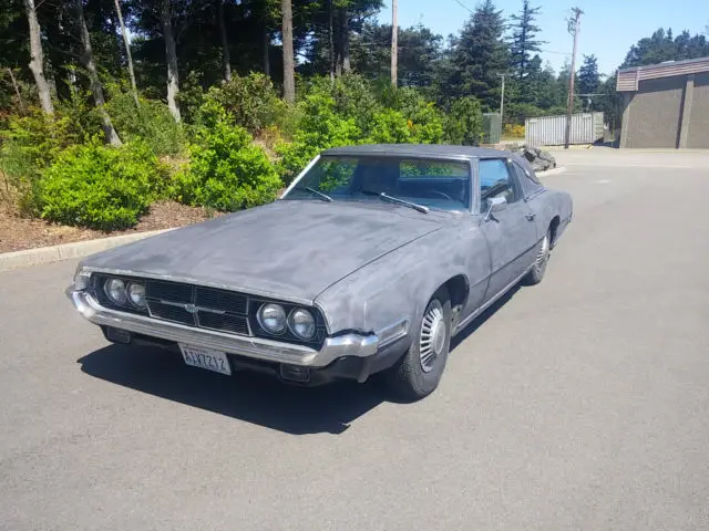 1969 Ford Thunderbird