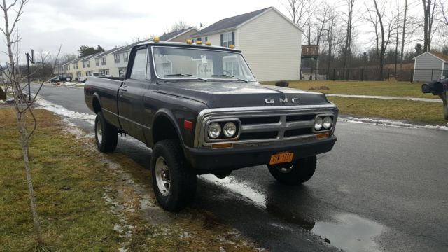 1969 GMC K2500