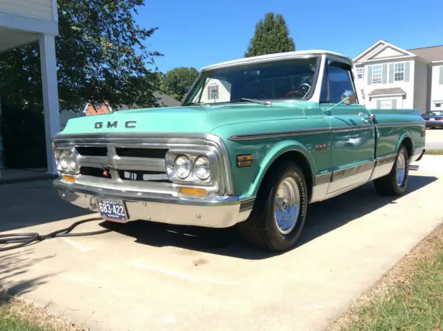 1969 Chevrolet C-10 aluminum trim exterior