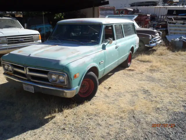 1969 GMC Suburban