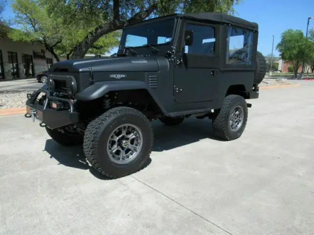 1969 Toyota FJ Cruiser 1969 Icon Built FJ40, extremely rare!!