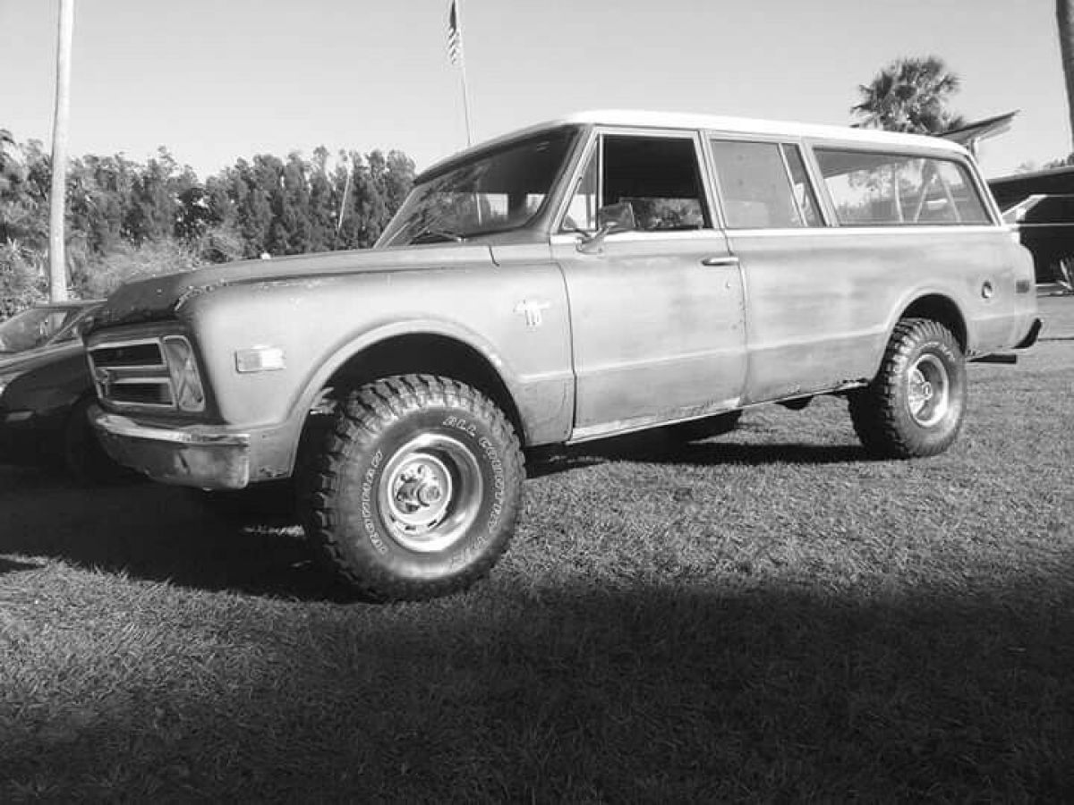 1969 Chevrolet Suburban K10