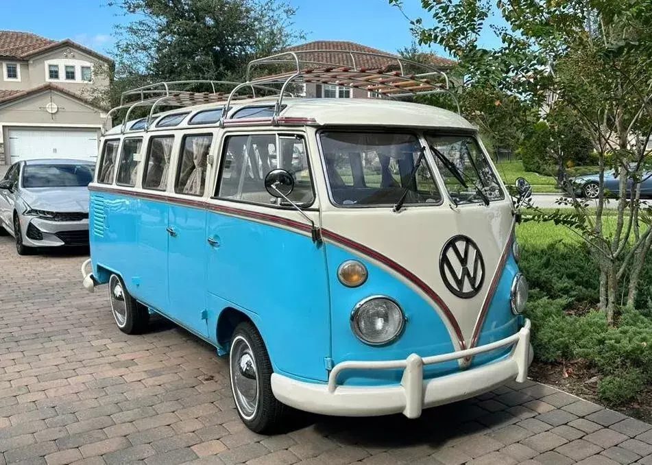 1969 Volkswagen Bus/Vanagon