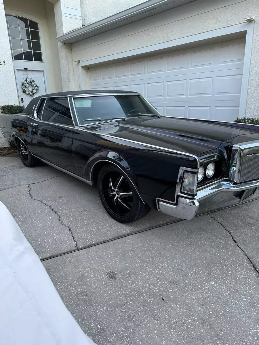 1969 Lincoln Continental Mark III