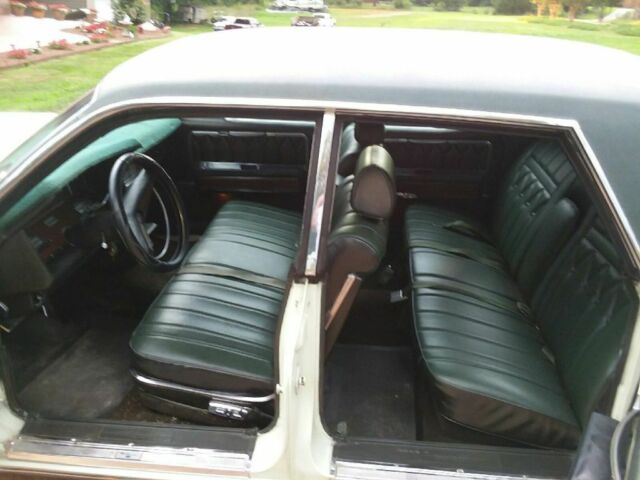 1969 Ford Continental Dark Green