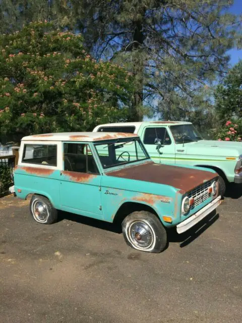 1969 Ford Bronco Wagon