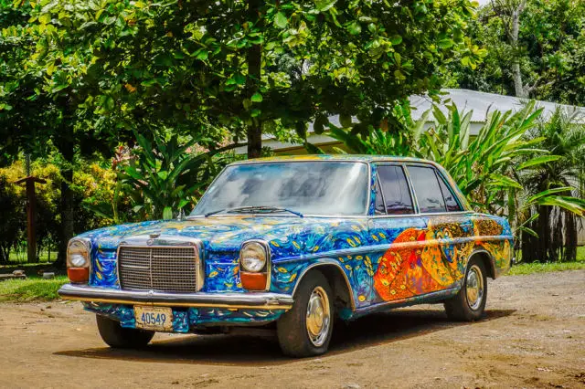 1969 Mercedes-Benz 200-Series