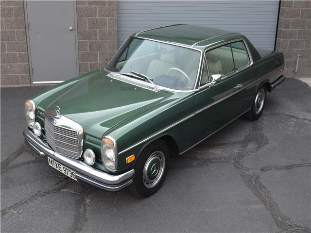 1969 Mercedes-Benz 250CE Coupe, 5-Speed, Sunroof