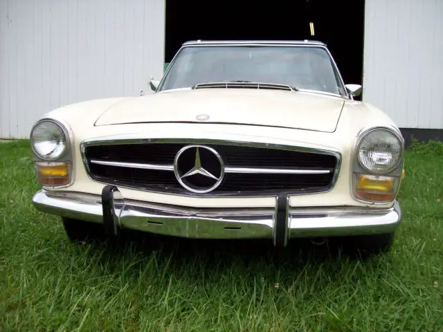 1969 Mercedes-Benz SL-Class 2 DOOR