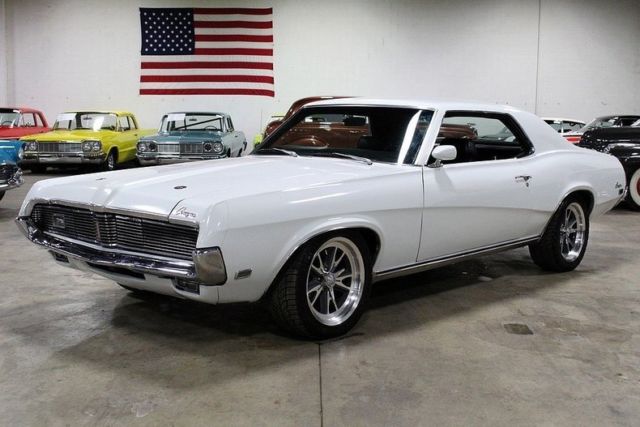 1969 Mercury Cougar --