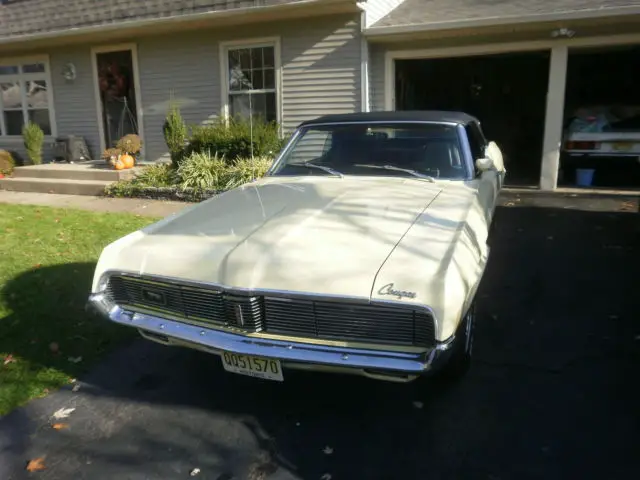 1969 Mercury Cougar