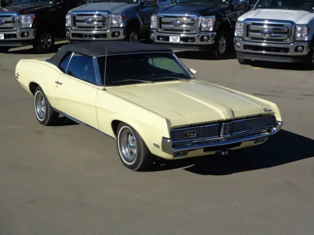 1969 Mercury Cougar XR-7