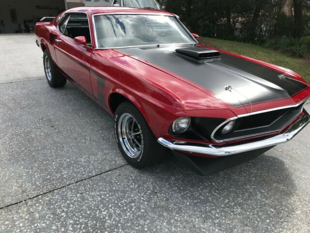1969 Ford Mustang Boss Tribute