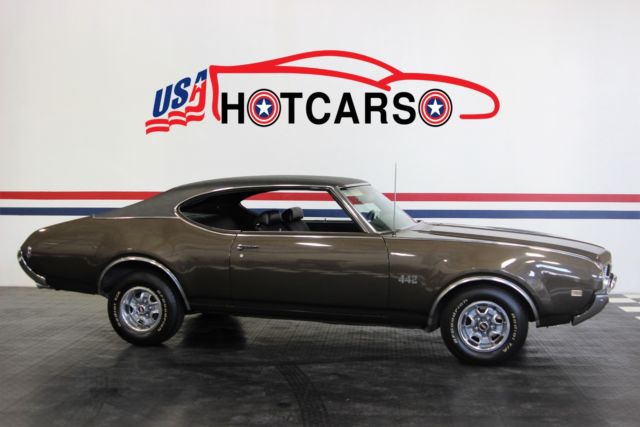 1969 Oldsmobile 442 --