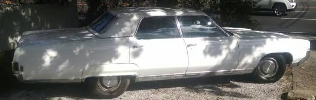 1969 Oldsmobile Ninety-Eight