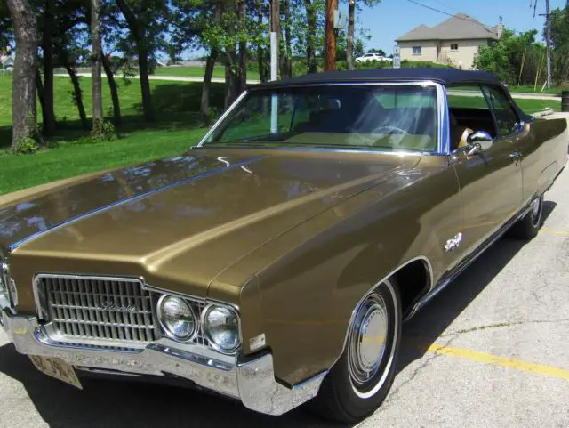 1969 Oldsmobile Ninety-Eight