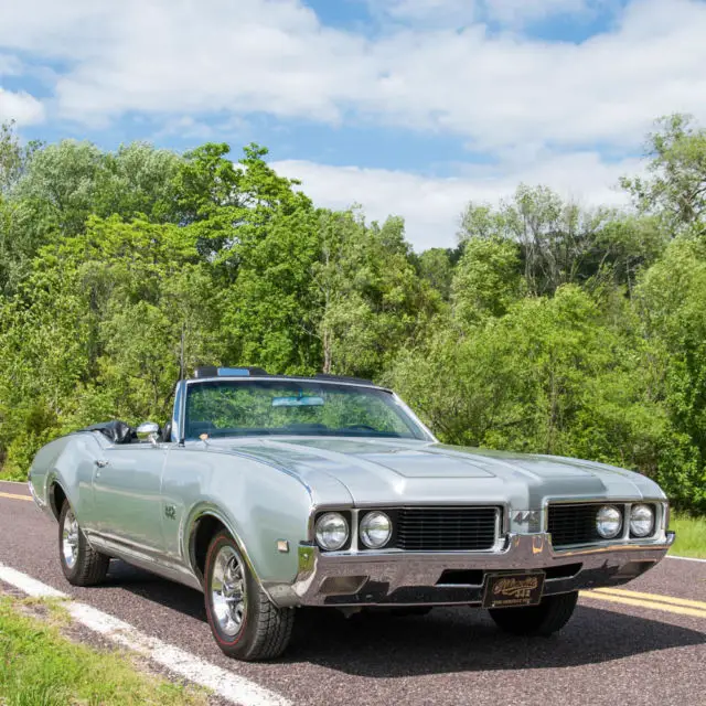 1969 Oldsmobile Cutlass