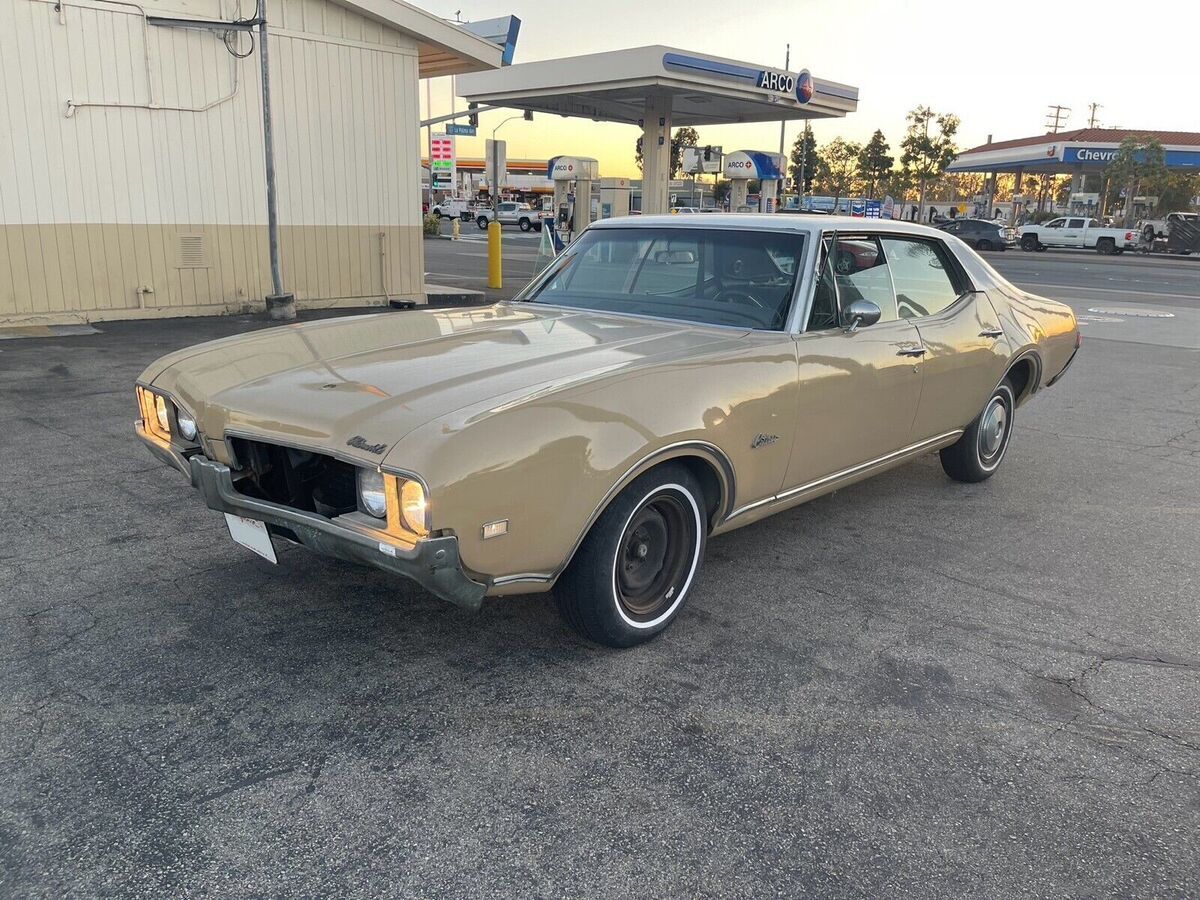 1969 Oldsmobile Cutlass Supreme