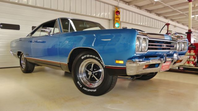 1969 Plymouth GTX --