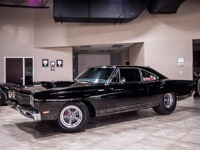 1969 Plymouth Road Runner Hemi Coupe