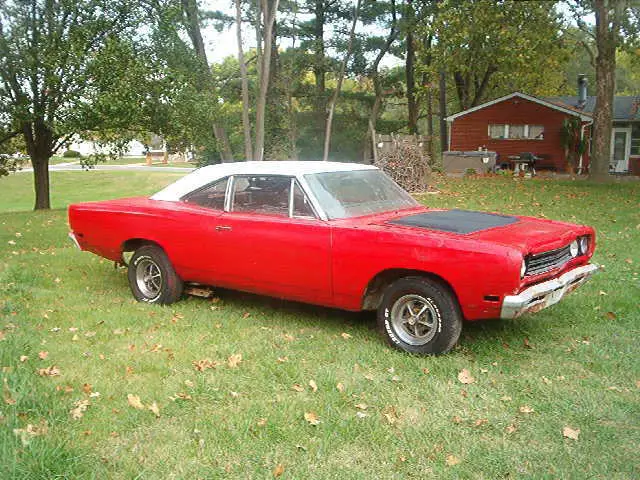 1969 Plymouth Road Runner Road Runner