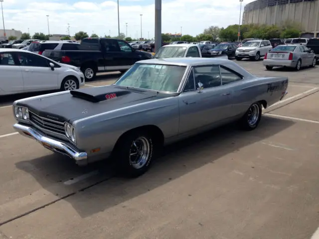 1969 Plymouth Road Runner Roadrunner