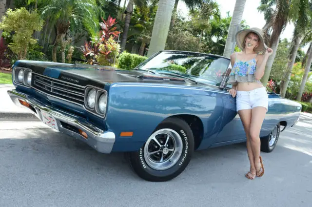 1969 Plymouth Road Runner roadrunner