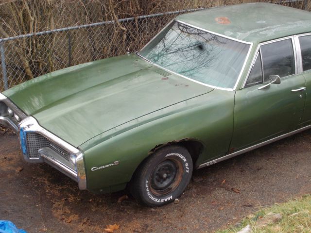 1969 Pontiac Custom S