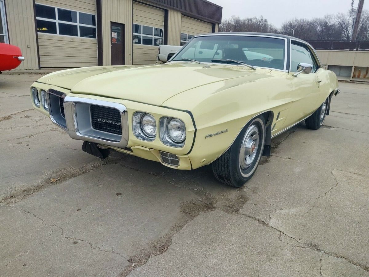 1969 Pontiac Firebird 350