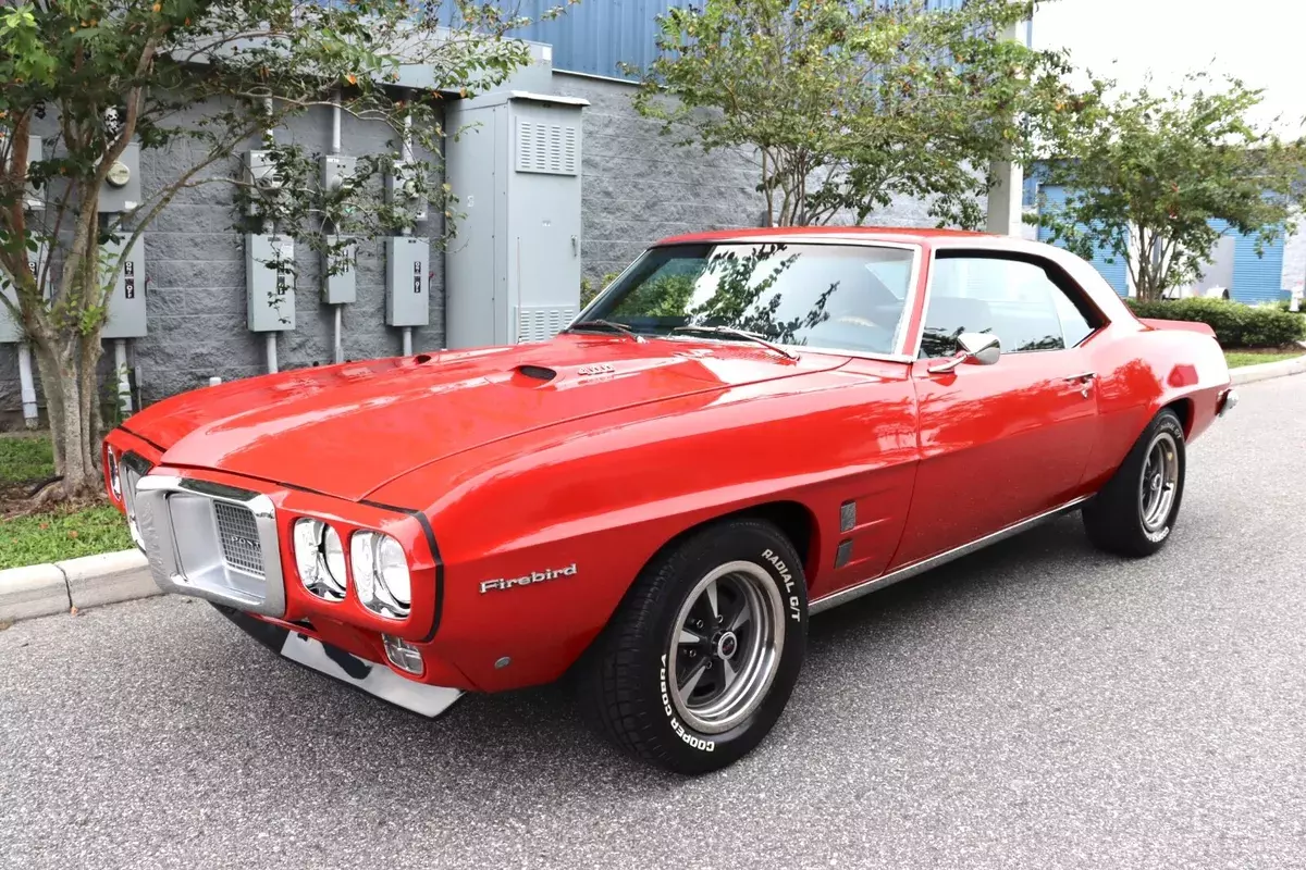 1969 Pontiac Firebird 